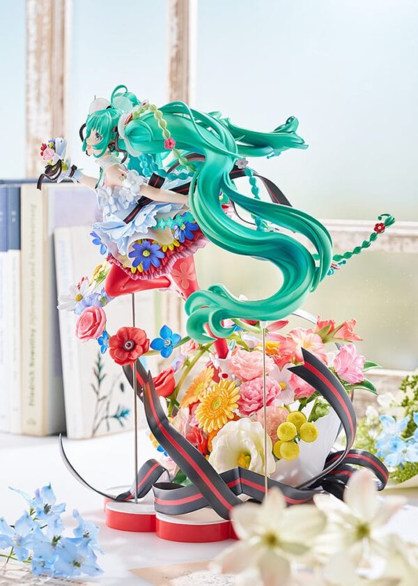 Character Vocal Series 01: Hatsune Miku PVC Szobor 1/7 Hatsune Miku: Japan Live Tour 2025 Blooming 32 cm