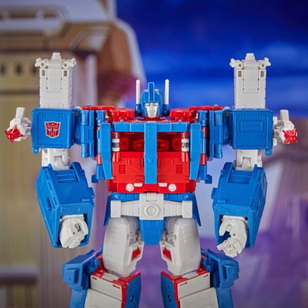 The Transformers: The Movie Generations Studio Series Commander Class Akció Figura 86-21 Ultra Magnus 24 cm