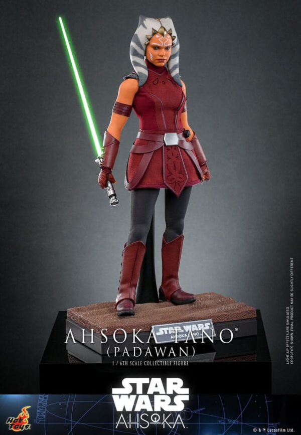 Star Wars: Ahsoka Akció Figura 1/6 Ahsoka Tano (Padawan) 27 cm