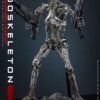 Terminator 2: Judgment Day Movie Masterpiece Akció Figura 1/6 Endoskeleton (Battle Damaged Version) 31 cm