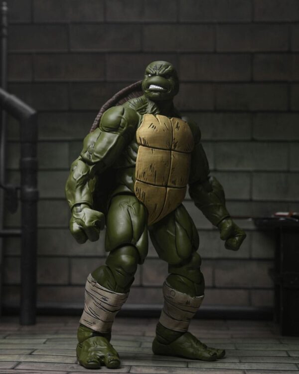 Teenage Mutant Ninja Turtles (The Last Ronin) Akció Figura Battle Damaged Ronin 18 cm
