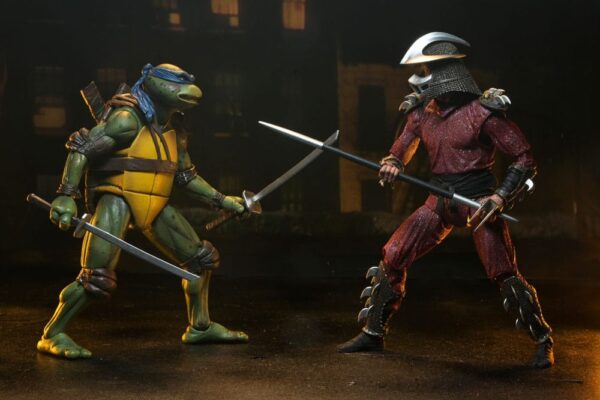 Teenage Mutant Ninja Turtles (1990 Movie) Akció Figura Roof Top Battle Shredder vs Leo 18 cm