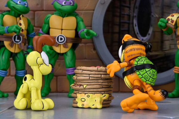 Teenage Mutant Ninja Turtles (Archie Comics) x Garfield Akció Figura 2-Pack Ultimate Garfello & Odie 10 cm