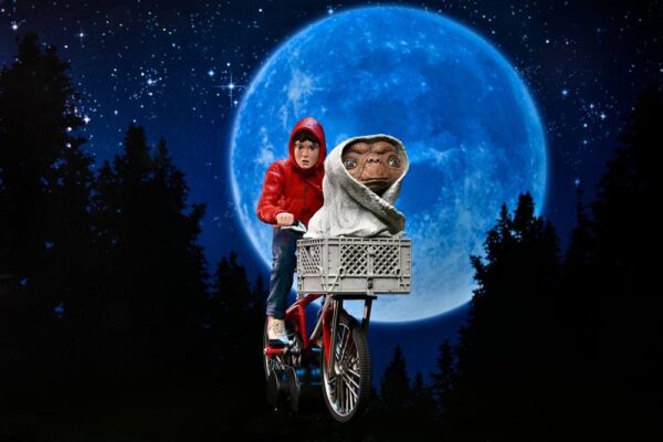 E.T. the Extra-Terrestrial Akció Figura Elliott & E.T. on Bicycle 13 cm