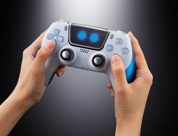 Astro Bot Chogokin Akció Figura Astro Bot & Dual Speeder