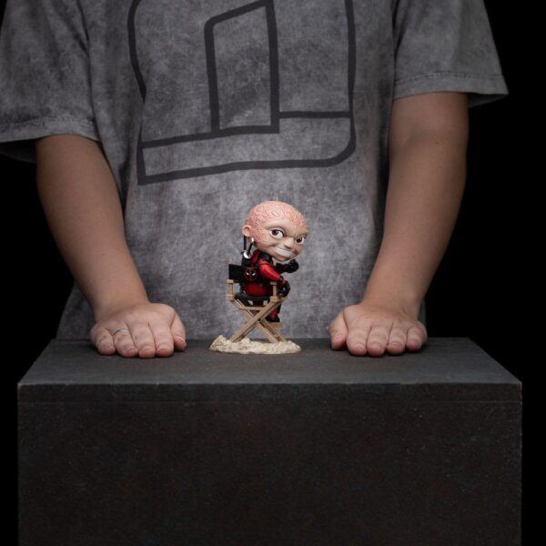 Deadpool & Wolverine Mini Co. PVC Figura Deadpool Unmasked 13 cm