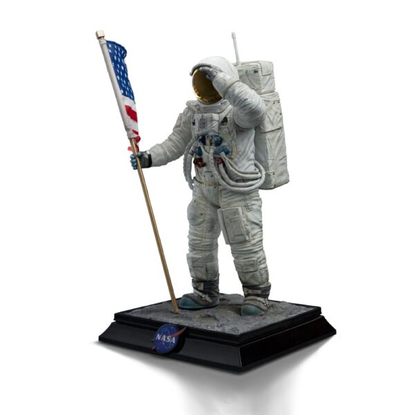 NASA Art Scale Szobor 1/10 Apollo 11 Astronaut 23 cm