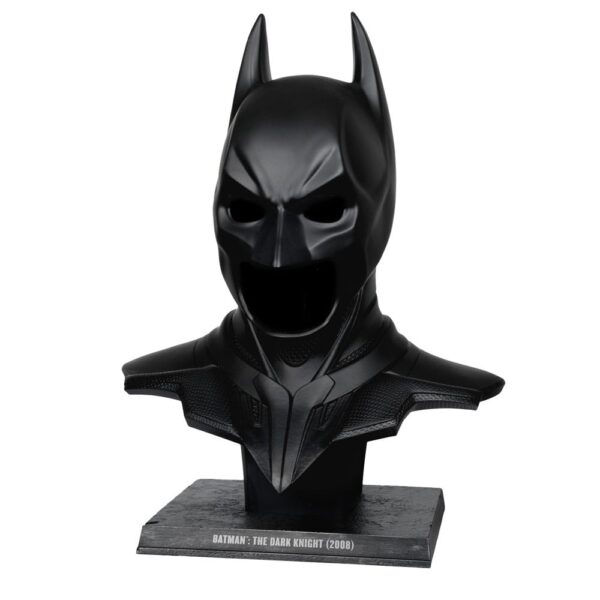 The Dark Knight DC Direct Replika 1/1 Batman Cowl 54 cm The Dark Knight DC Direct Replika 1/1 Batman Cowl 54 cm