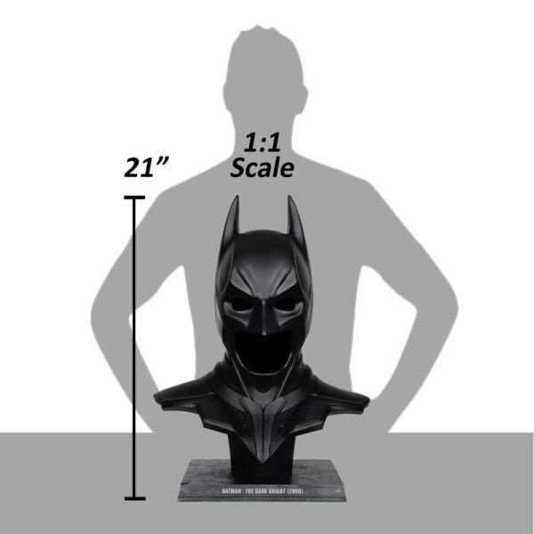 The Dark Knight DC Direct Replika 1/1 Batman Cowl 54 cm The Dark Knight DC Direct Replika 1/1 Batman Cowl 54 cm
