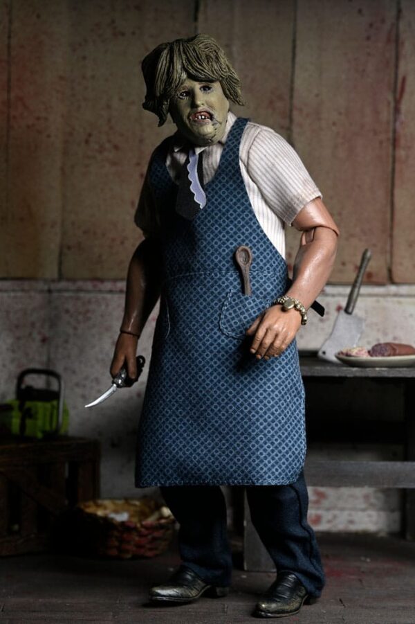 Texas Chainsaw Massacre Clothed Akció Figura Leatherface with Old Lady Mask 20 cm Texas Chainsaw Massacre Clothed Akció Figura Leatherface with Old Lady Mask 20 cm