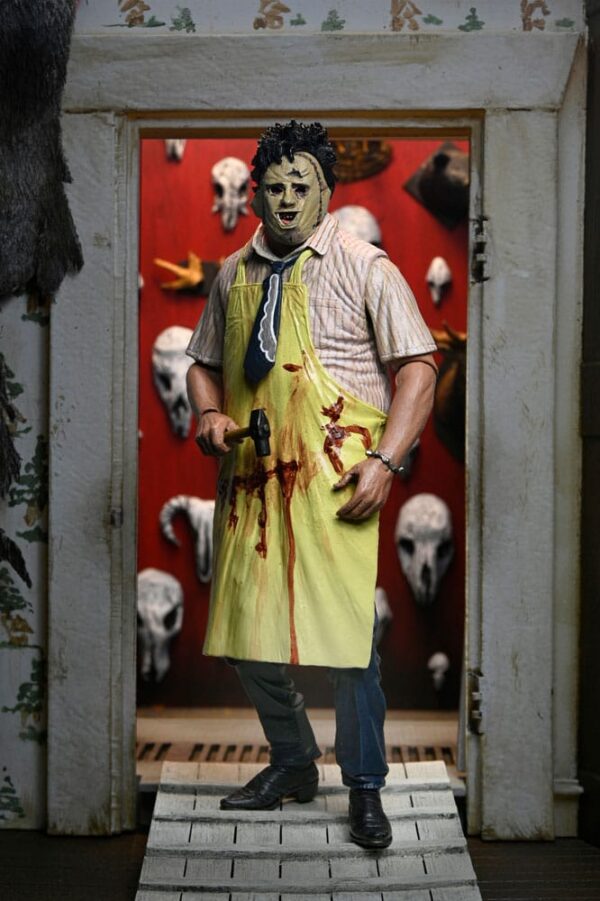 Texas Chainsaw Massacre Clothed Akció Figura Leatherface 50th Anniversary 20 cm