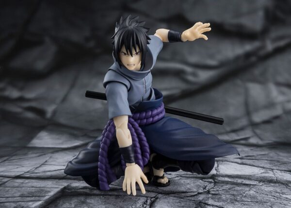 Naruto S.H.Figuarts Akció Figura Sasuke Uchiha Solitary Shinobi 15 cm