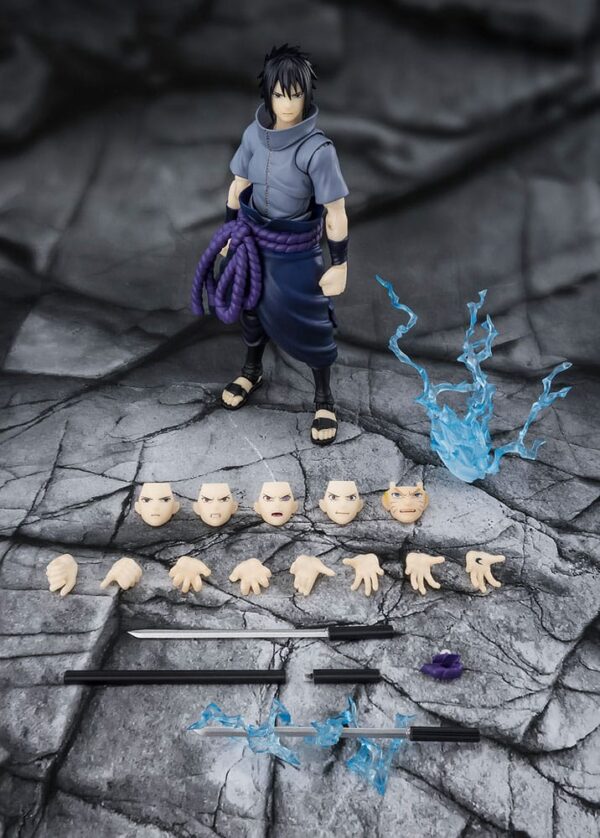 Naruto S.H.Figuarts Akció Figura Sasuke Uchiha Solitary Shinobi 15 cm