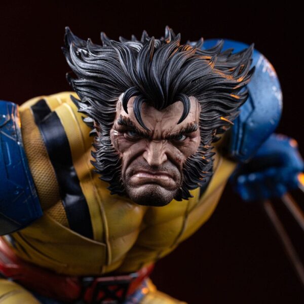 Marvel Legacy Replika Szobor 1/4 Wolverine 38 cm