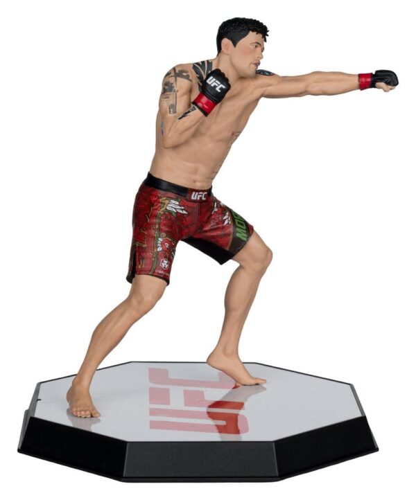 UFC Posed PVC Szobor Brandon Moreno 16 cm