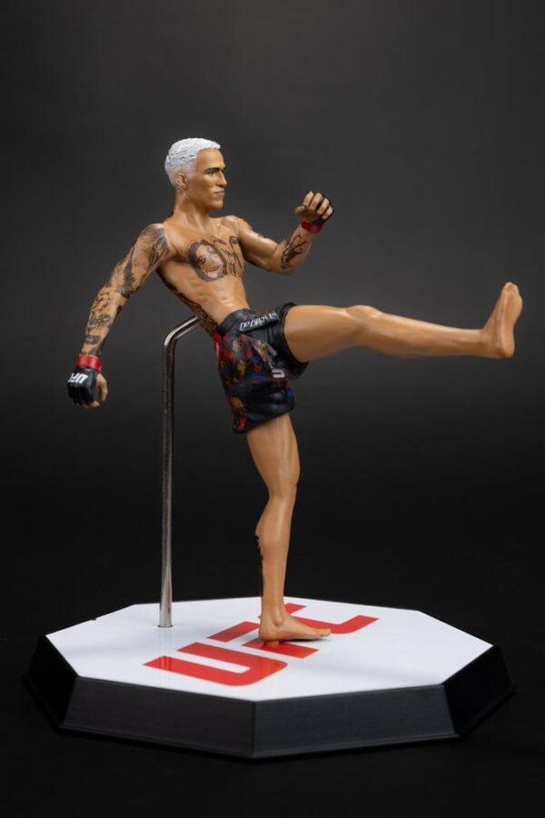 UFC Posed PVC Szobor Charles Oliveira 17 cm