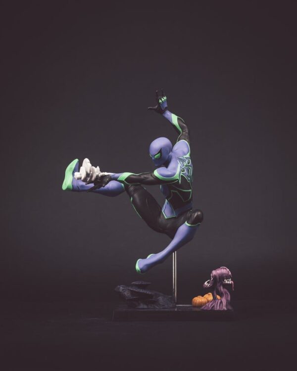 Marvel Rivals Collection Gamerverse 1/6 Akció Figura Spider-Man (Platinum Edition) 26 cm
