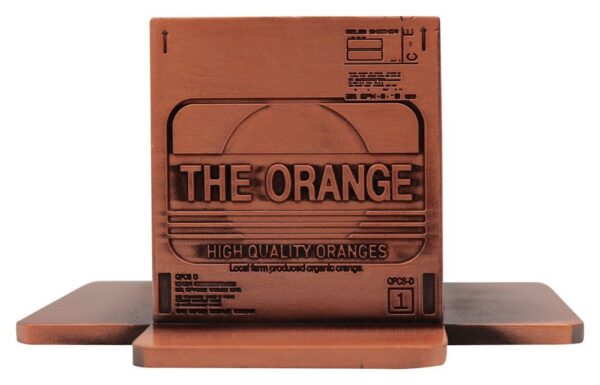 Metal Gear Solid 2 Replika Cardboard Box Antique Gold Metal Gear Solid 2 Replika Cardboard Box Antique Gold