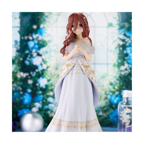 Banpresto : The Quintessential Quintuplets - Miku Nakano Szobor (23cm) (29603)
