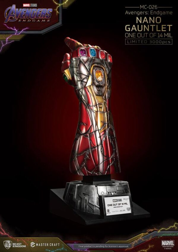 Avengers Endgame Master Craft Szobor Nano Gauntlet 1/14000605 47 cm Avengers Endgame Master Craft Szobor Nano Gauntlet 1/14000605 47 cm