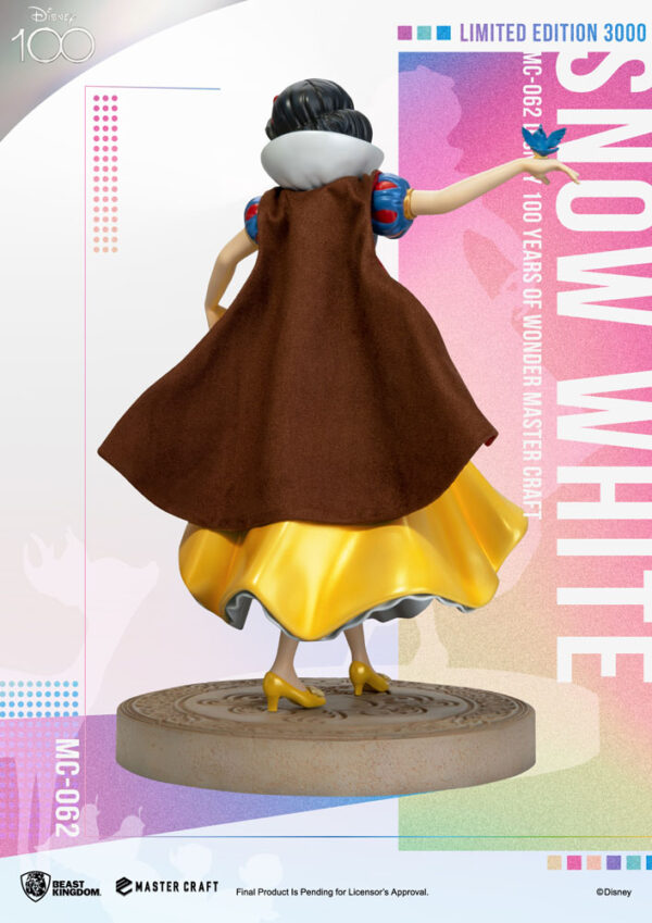 Disney 100 Years of Wonder Master Craft Szobor Snow White 40 cm Disney 100 Years of Wonder Master Craft Szobor Snow White 40 cm