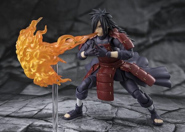 Naruto Shippuden S.H.Figuarts Akció Figura Madara Uchiha Legend of Darkness 17 cm