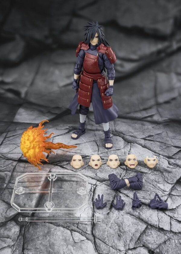 Naruto Shippuden S.H.Figuarts Akció Figura Madara Uchiha Legend of Darkness 17 cm