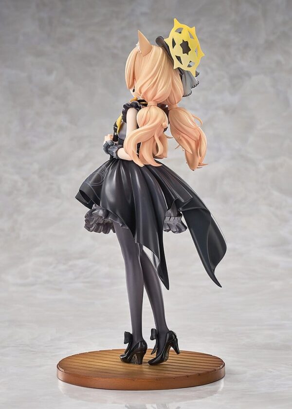 Blue Archive PVC Szobor 1/7 Mari (Idol): Memorial Lobby Ver. 24 cm