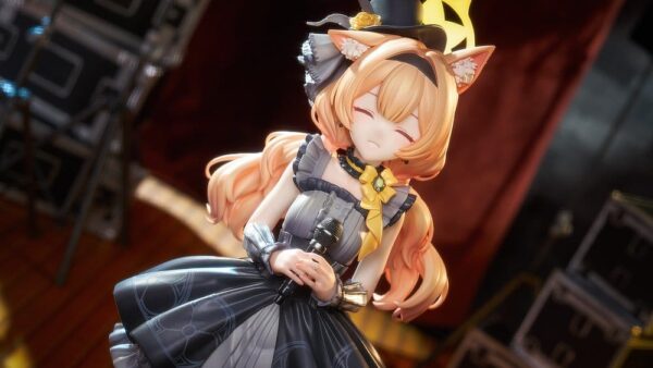Blue Archive PVC Szobor 1/7 Mari (Idol): Memorial Lobby Ver. 24 cm