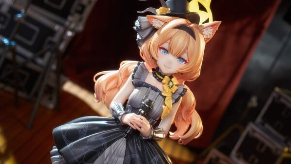 Blue Archive PVC Szobor 1/7 Mari (Idol): Memorial Lobby Ver. 24 cm
