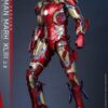 Avengers: Age of Ultron Movie Masterpiece Diecast Akció Figura 1/6 Iron Man Mark XLIII (2.0) (Deluxe Version) 32 cm