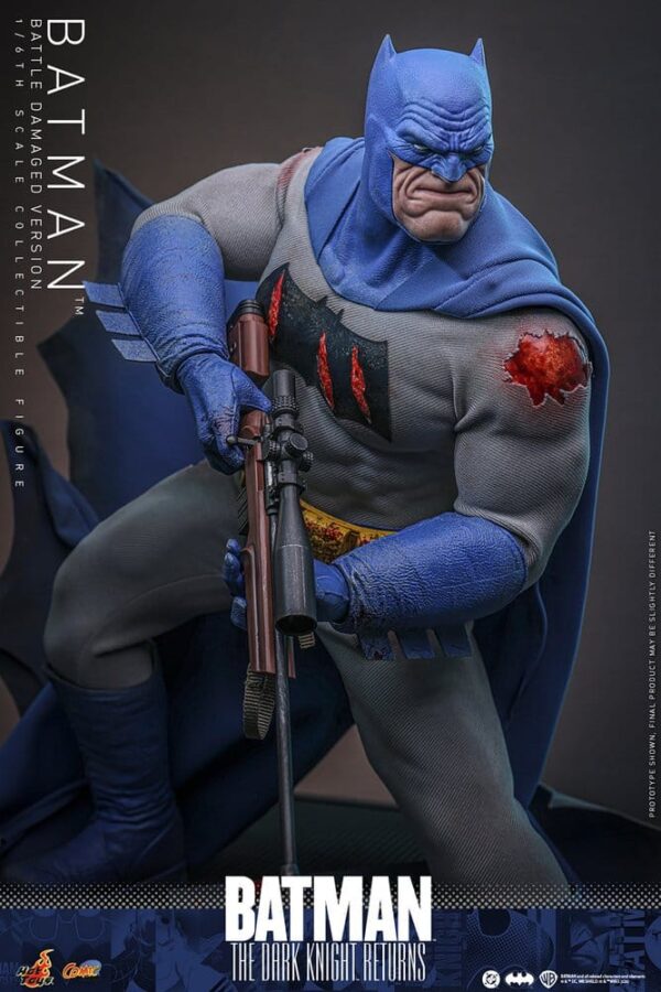 Batman: The Dark Knight Returns Comic Masterpiece Akció Figura 1/6 Batman (Battle Damaged Version) 32 cm