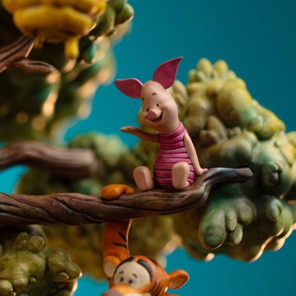 Disney Classics Deluxe Art Scale Szobor 1/10 Winnie the Pooh and Friends (100th Anniversary) 31 cm Disney Classics Deluxe Art Scale Szobor 1/10 Winnie the Pooh and Friends (100th Anniversary) 31 cm