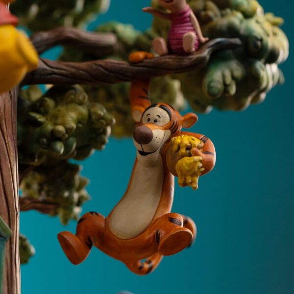 Disney Classics Deluxe Art Scale Szobor 1/10 Winnie the Pooh and Friends (100th Anniversary) 31 cm Disney Classics Deluxe Art Scale Szobor 1/10 Winnie the Pooh and Friends (100th Anniversary) 31 cm