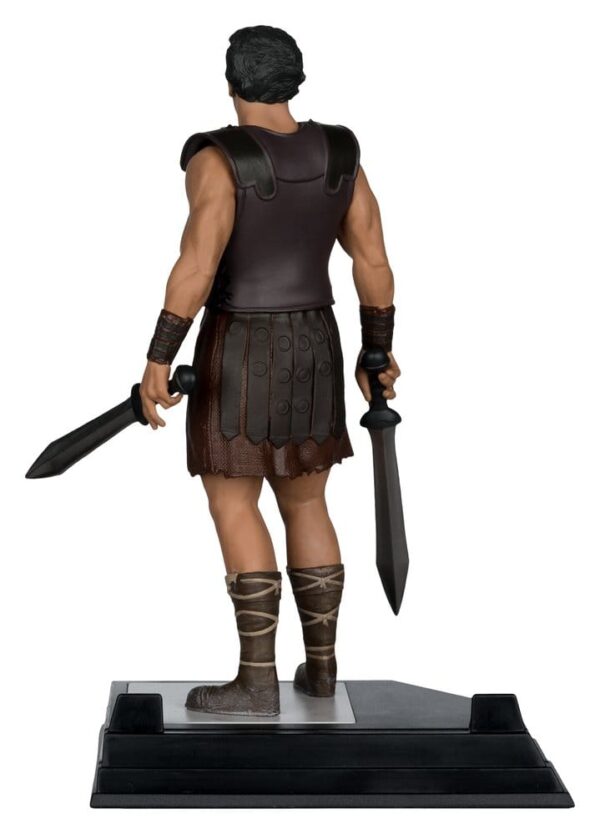 Gladiator II Movie Maniacs Akció Figura Lucius 16 cm