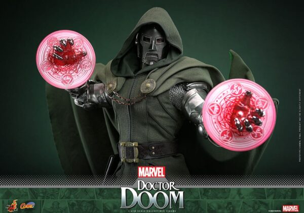 Marvel Comic Masterpiece Akció Figura 1/6 Doctor Doom 33 cm