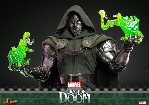 Marvel Comic Masterpiece Akció Figura 1/6 Doctor Doom 33 cm