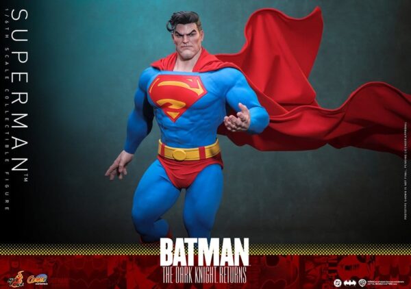 Batman: The Dark Knight Returns Comic Masterpiece Akció Figura 1/6 Superman 34 cm