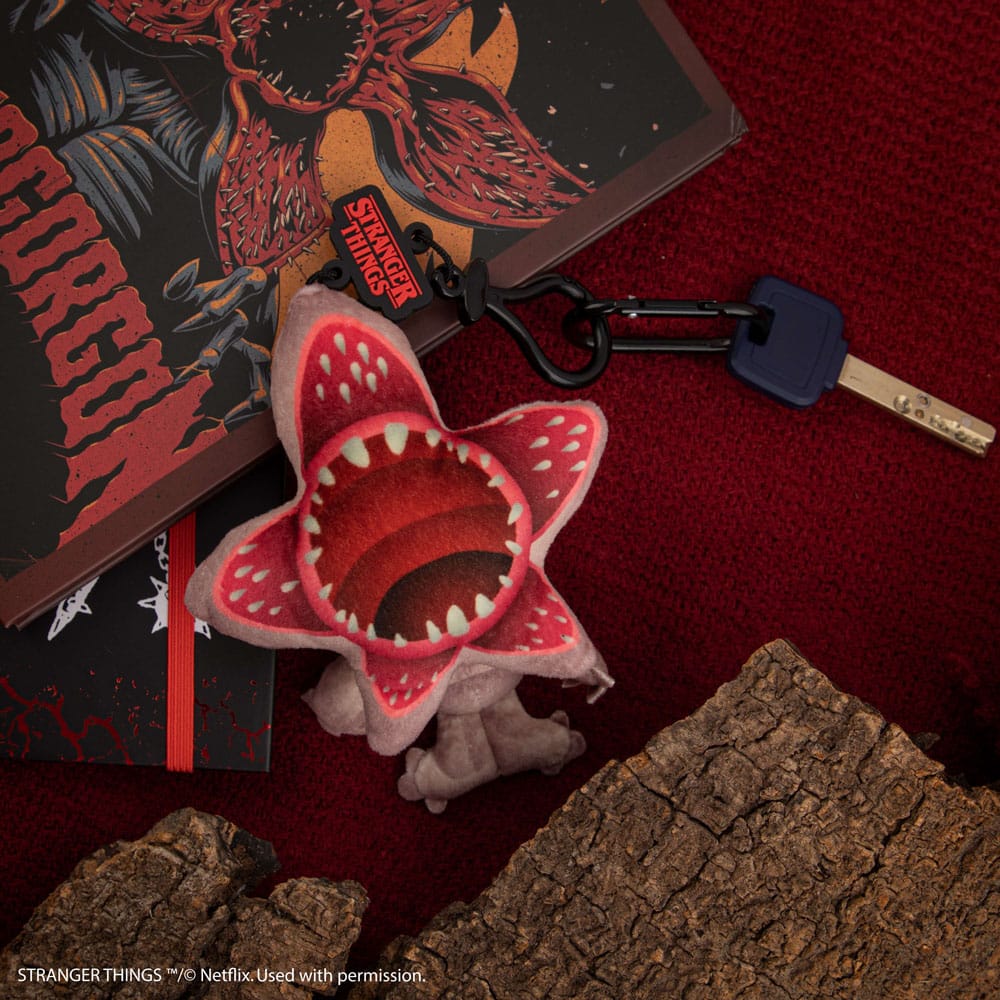 Stranger Things Demogorgon plüss kulcstartó Stranger Things Demogorgon plüss kulcstartó