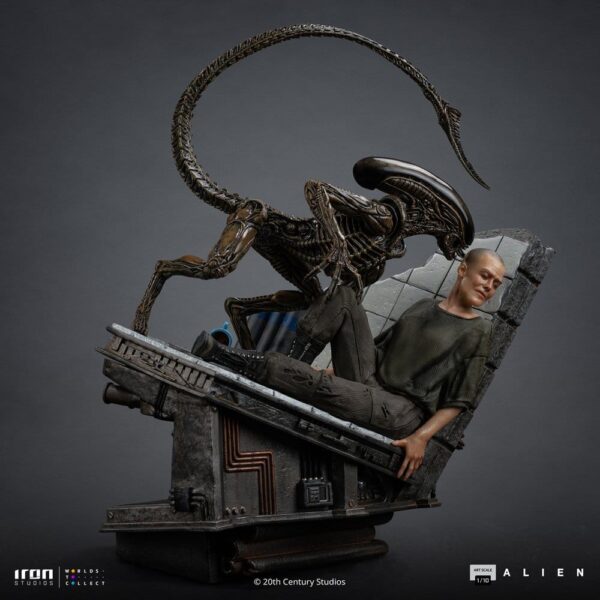 Alien 3 Art Scale Szobor 1/10 Ellen Ripley and Dog Alien 23 cm