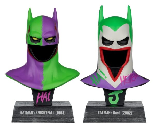 Batman DC Direct Mini Replika 1/3  2-pack Batman Cowls Hush & Knightfall (Jokerized) (Gold Label) 18 cm