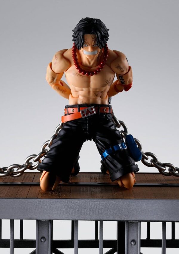 One Piece S.H. Figuarts Akció Figura Portgas D. Ace -Marineford- 16 cm