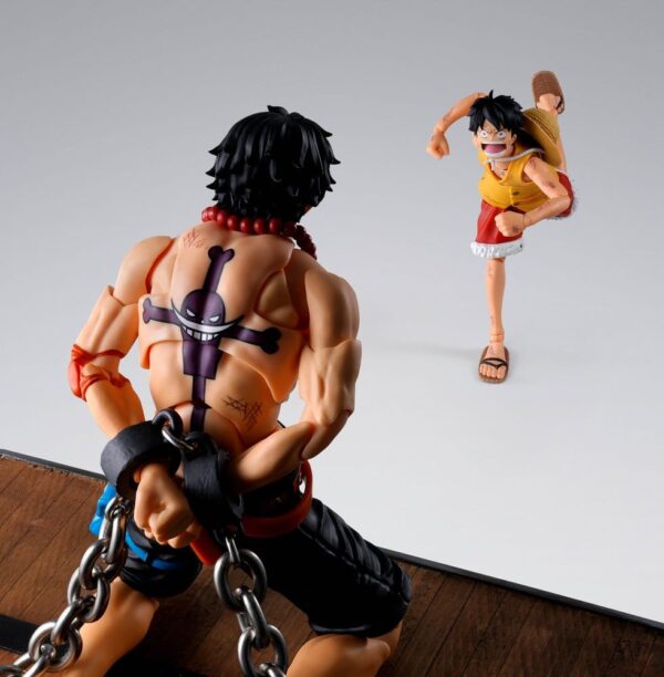 One Piece S.H. Figuarts Akció Figura Portgas D. Ace -Marineford- 16 cm