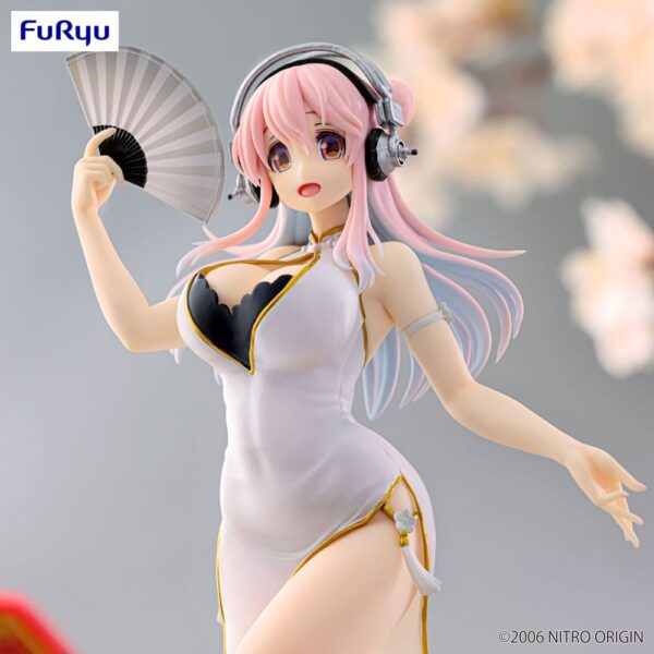 Super Sonico Trio-Try-iT PVC Szobor White China Dress Ver. 21 cm