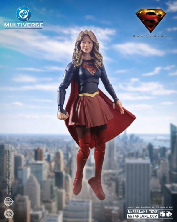 Supergirl (2026) DC Theatrical Deluxe Edition Akció Figura Supergirl 17 cm