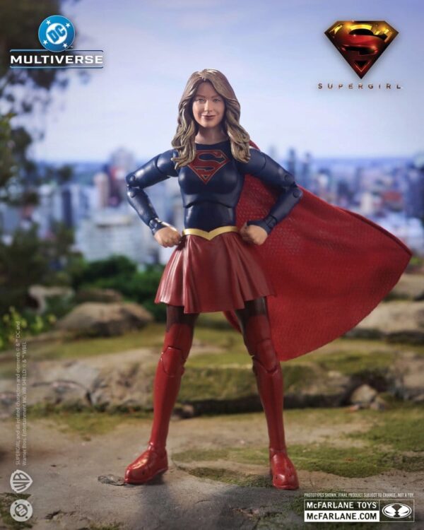 Supergirl (2026) DC Theatrical Deluxe Edition Akció Figura Supergirl 17 cm