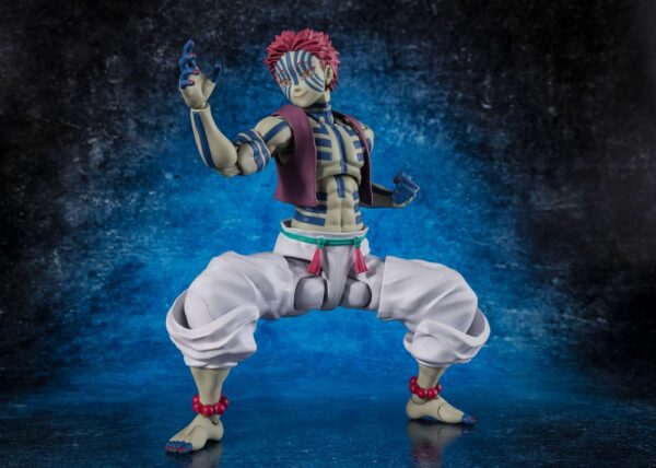 Demon Slayer: Kimetsu no Yaiba S.H. Figuarts Akció Figura Akaza 15 cm