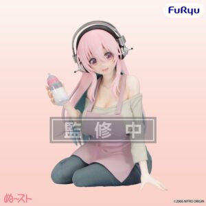 Super Sonico PVC Figura Noodle Stopper -Motherly Comfort- 10 cm