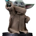 The Mandalorian & Grogu Grogu Collection Szobor Grogu Butterfly Wonder