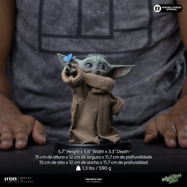 The Mandalorian & Grogu Grogu Collection Szobor Grogu Butterfly Wonder